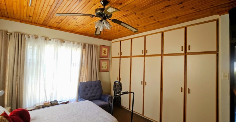 3 Bedroom Property for Sale in Kleinbaai Western Cape